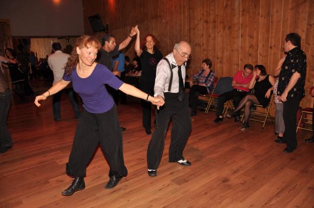 min 2010 03 28 station danse 079